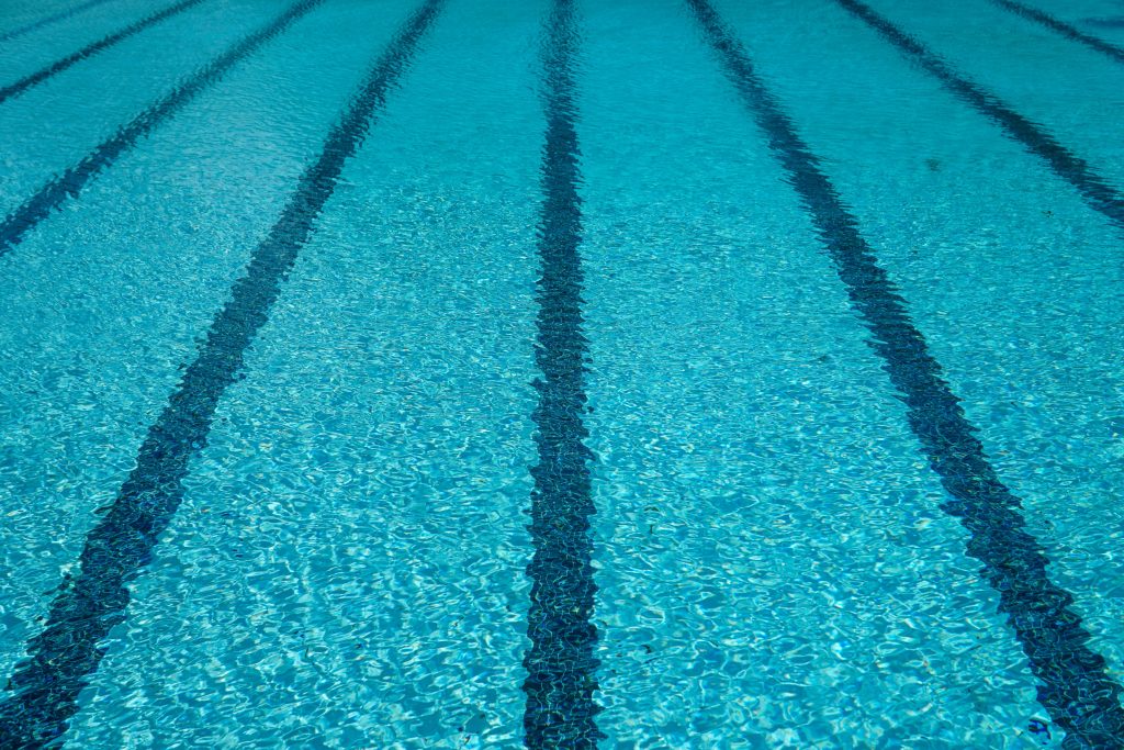 Comment choisir le meilleur robot de piscine pour votre piscine : un guide pratique